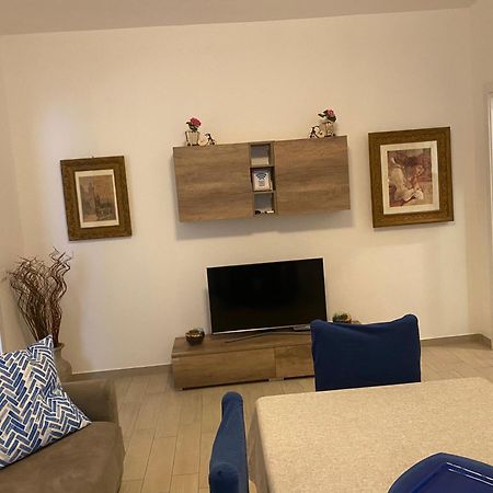 Bnb Milano Dipinta Di Blu Zewnętrze zdjęcie
